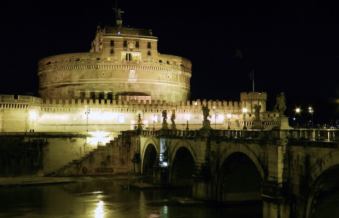 How to Save Money and Avoid Crowds in Rome - Castel San Angelo Night - Authentic Traveling