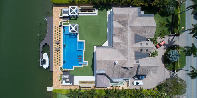 Travel With Purpose - Mansion - Authentic Traveling